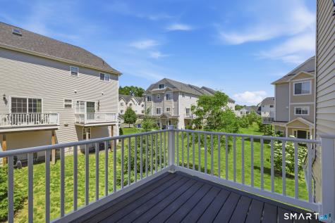 42 Lexie Lane South Windsor CT 06074