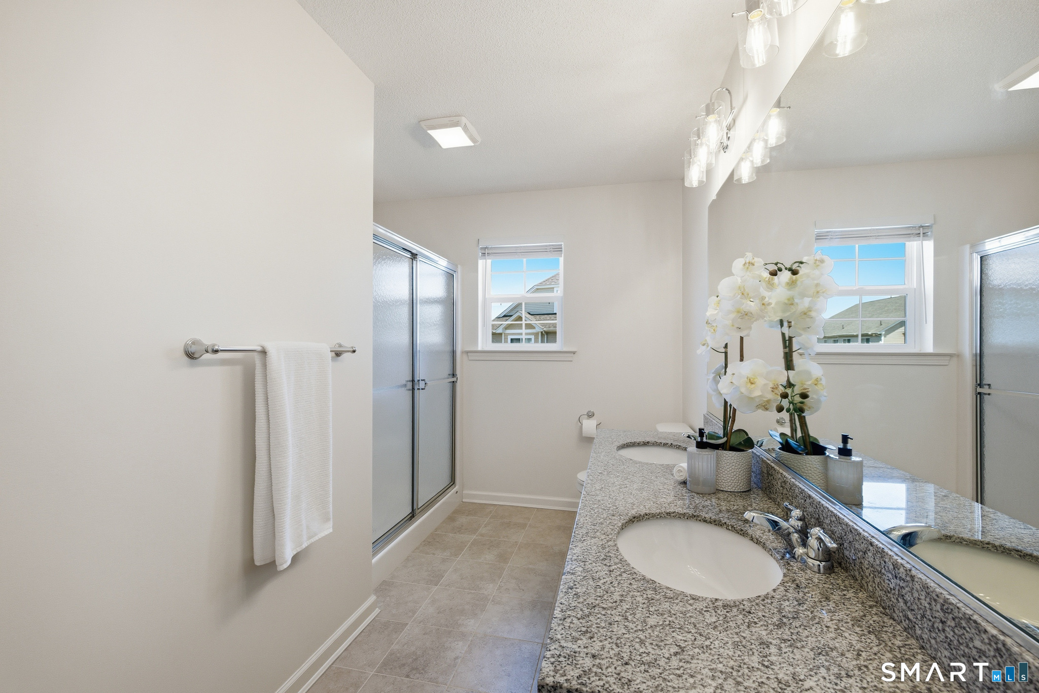 42 Lexie Lane South Windsor CT 06074