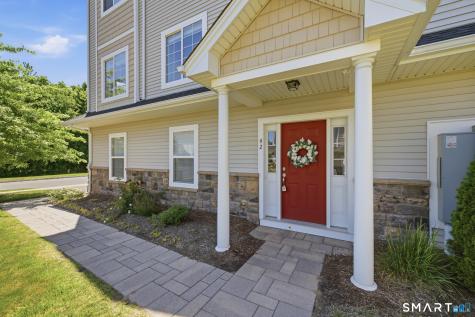 42 Lexie Lane South Windsor CT 06074