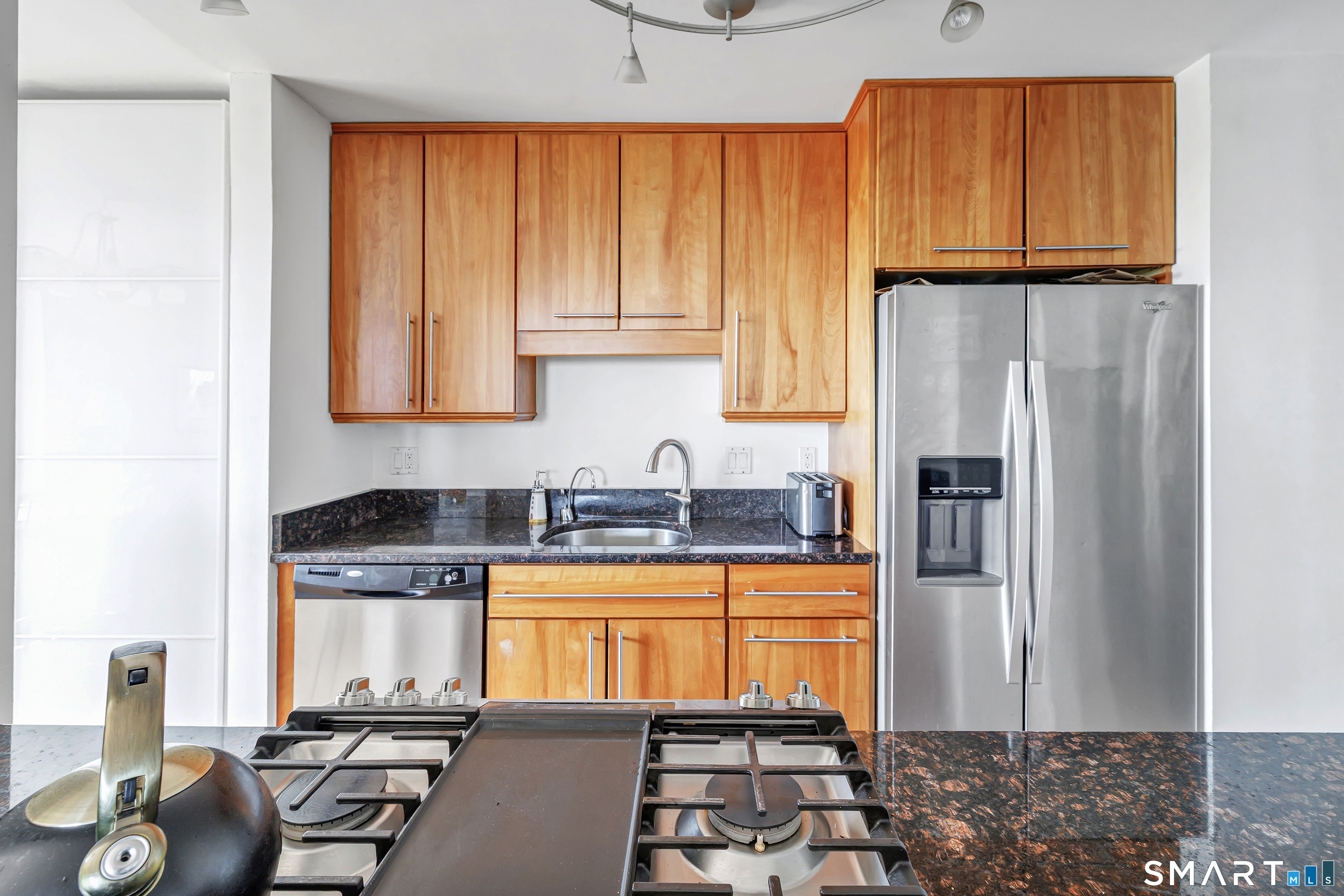 2625 Park Avenue Bridgeport CT 06604