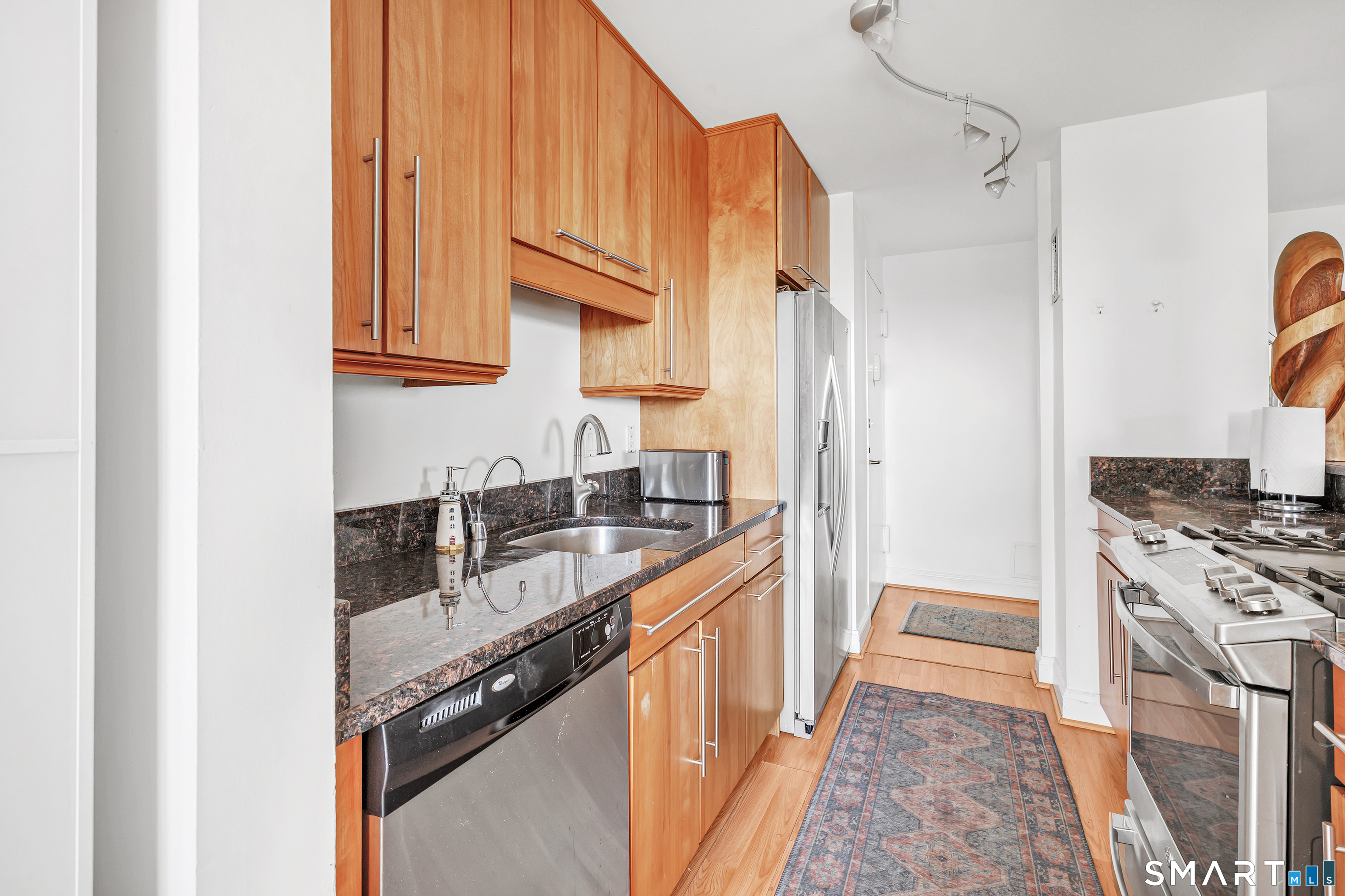 2625 Park Avenue Bridgeport CT 06604