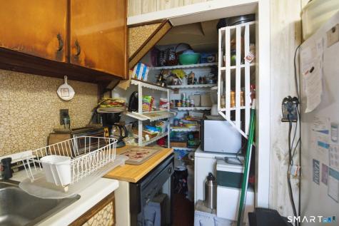 71 Cupheag Crescent Stratford CT 06614
