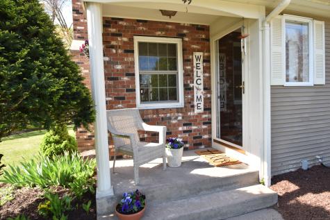49 Early Dawn Circle Windsor CT 06095