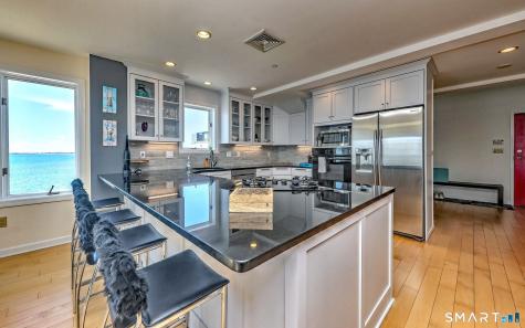 12 Naugatuck Avenue Milford CT 06460