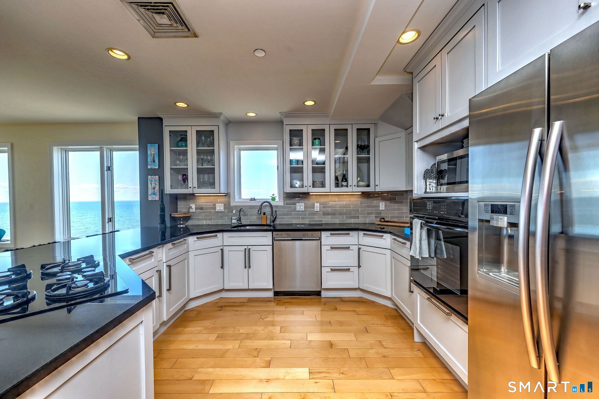 12 Naugatuck Avenue Milford CT 06460