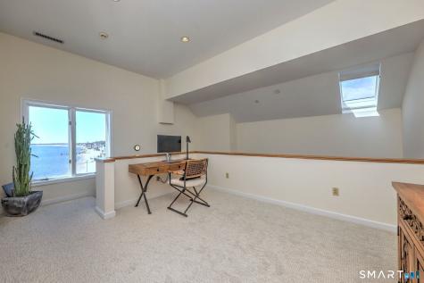 12 Naugatuck Avenue Milford CT 06460