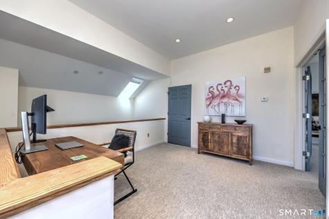 12 Naugatuck Avenue Milford CT 06460