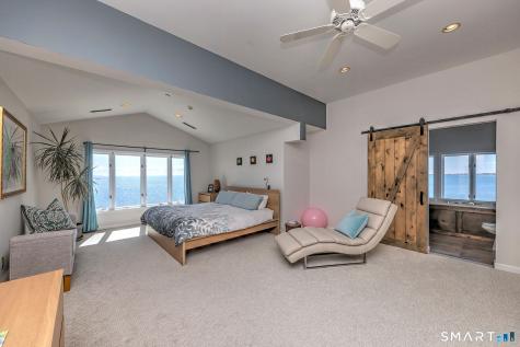 12 Naugatuck Avenue Milford CT 06460