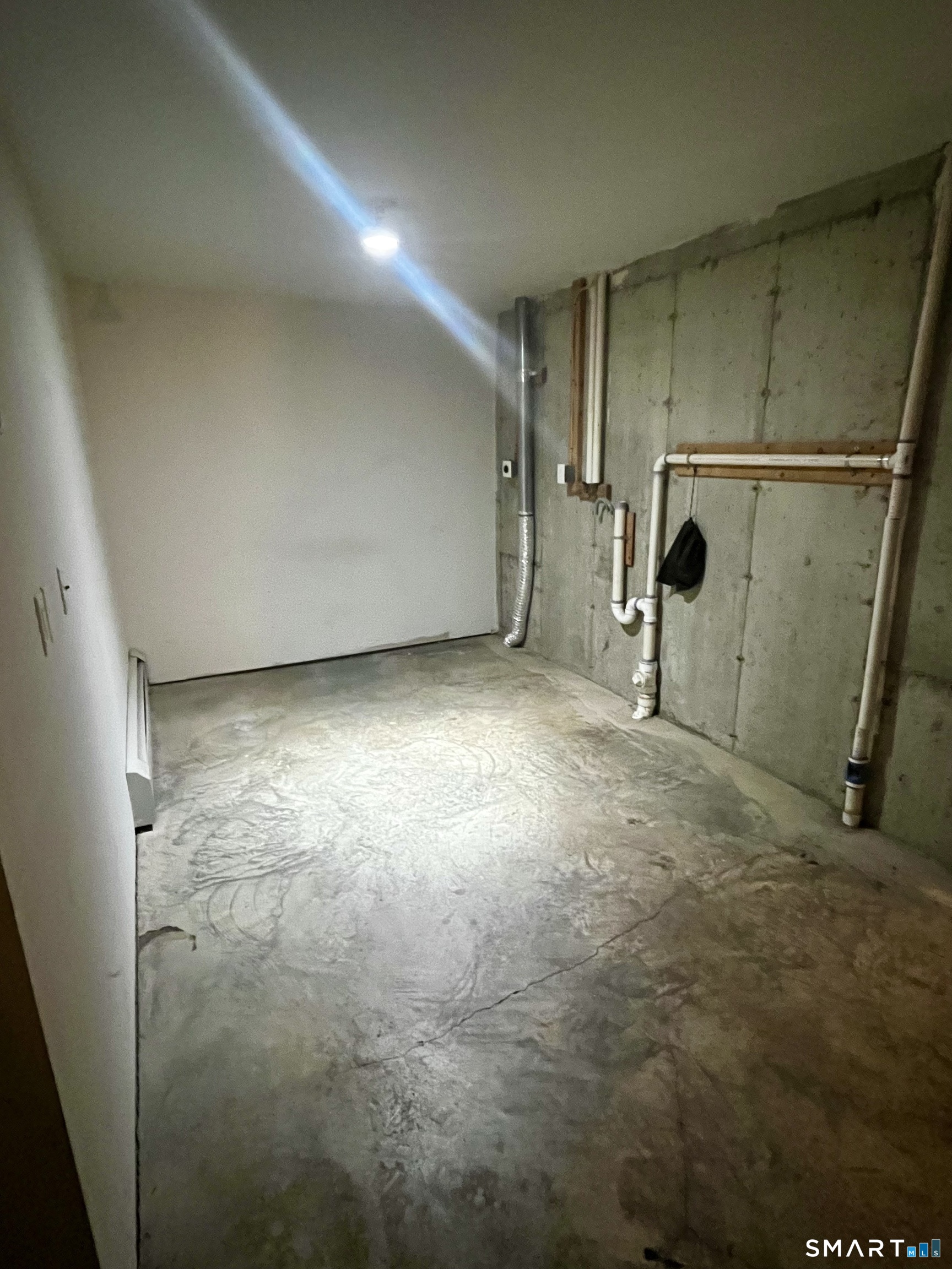 38 Ash Circle Trumbull CT 06611