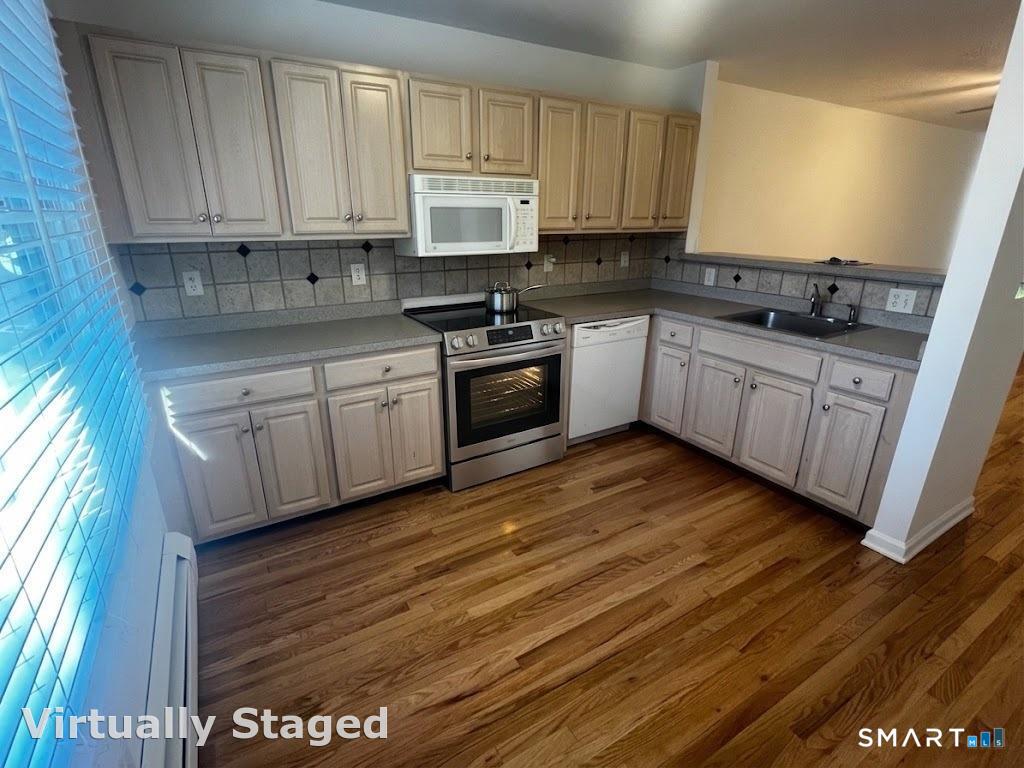 38 Ash Circle Trumbull CT 06611