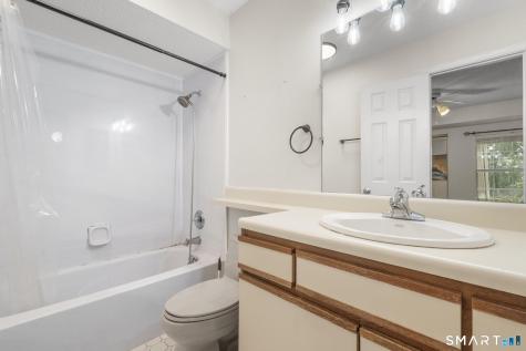 222 Carriage Crossing Lane Middletown CT 06457
