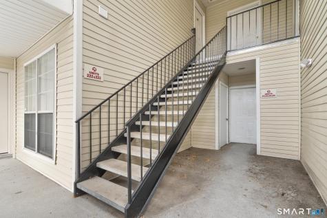 222 Carriage Crossing Lane Middletown CT 06457