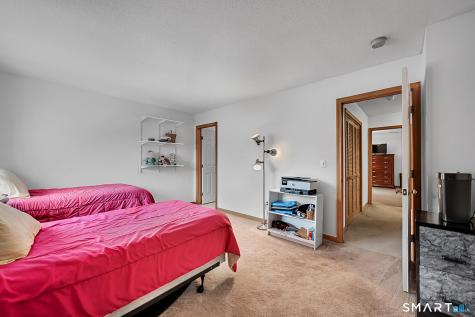 259 Foxboro Drive Newington CT 06111