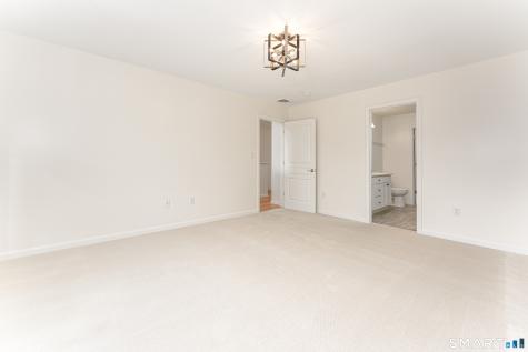19 Gillette Way Bristol CT 06010