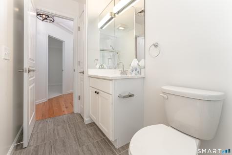 19 Gillette Way Bristol CT 06010