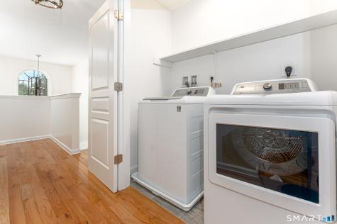19 Gillette Way Bristol CT 06010