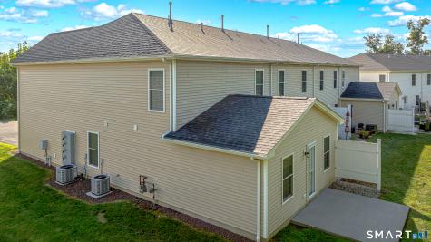 19 Gillette Way Bristol CT 06010