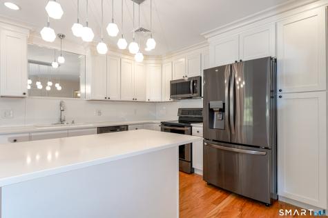 19 Gillette Way Bristol CT 06010