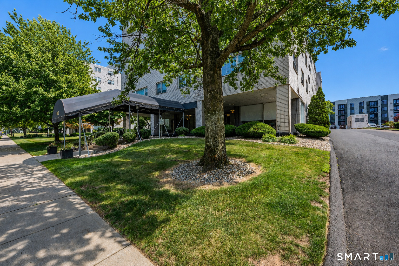 893 Farmington Avenue West Hartford CT 06119