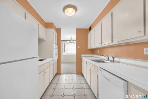 893 Farmington Avenue West Hartford CT 06119