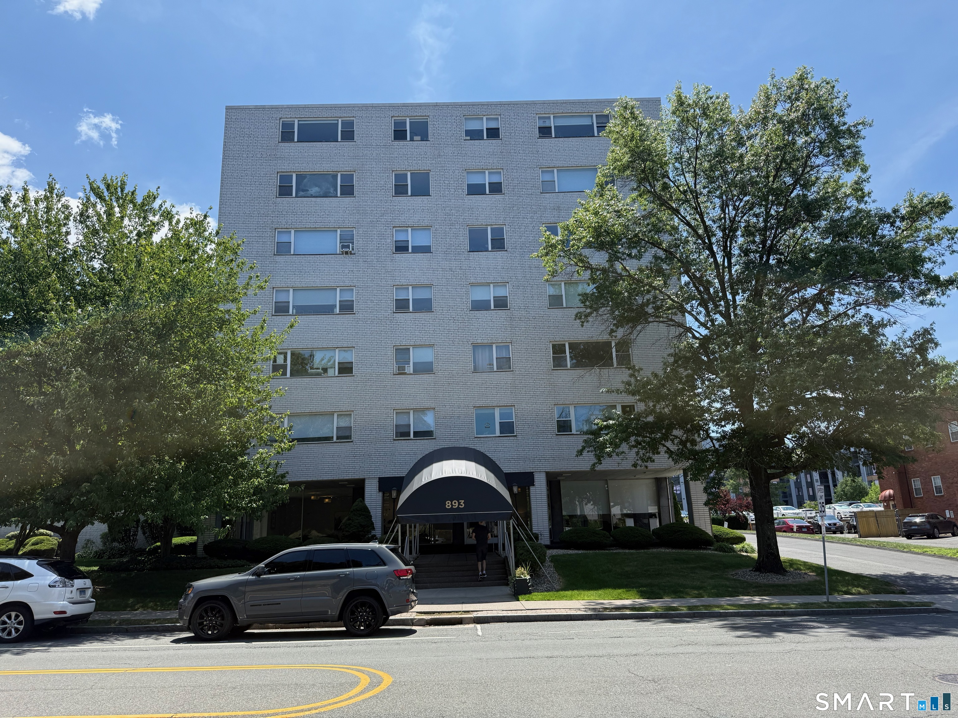 893 Farmington Avenue West Hartford CT 06119