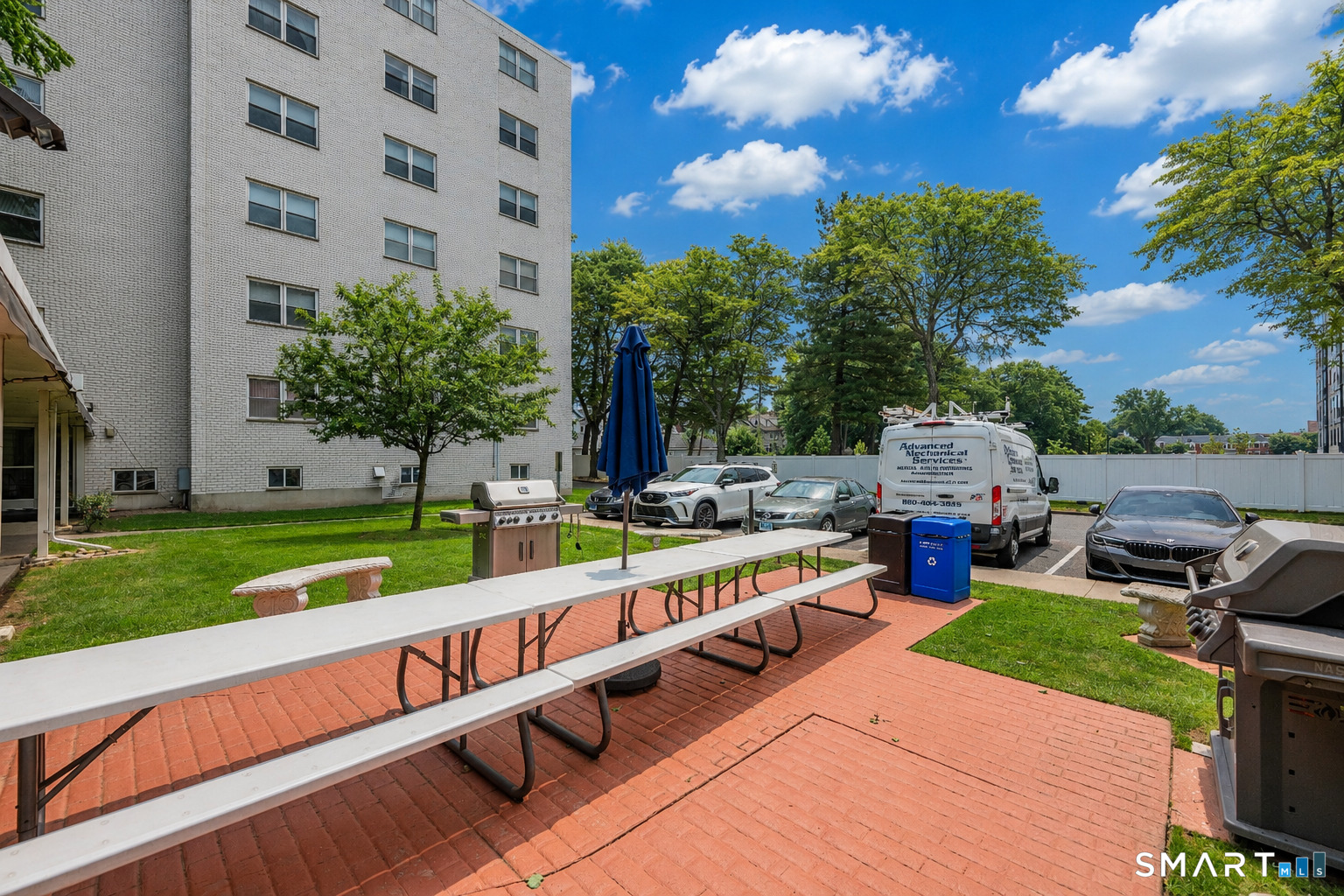 893 Farmington Avenue West Hartford CT 06119