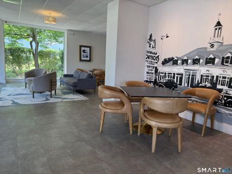 893 Farmington Avenue West Hartford CT 06119