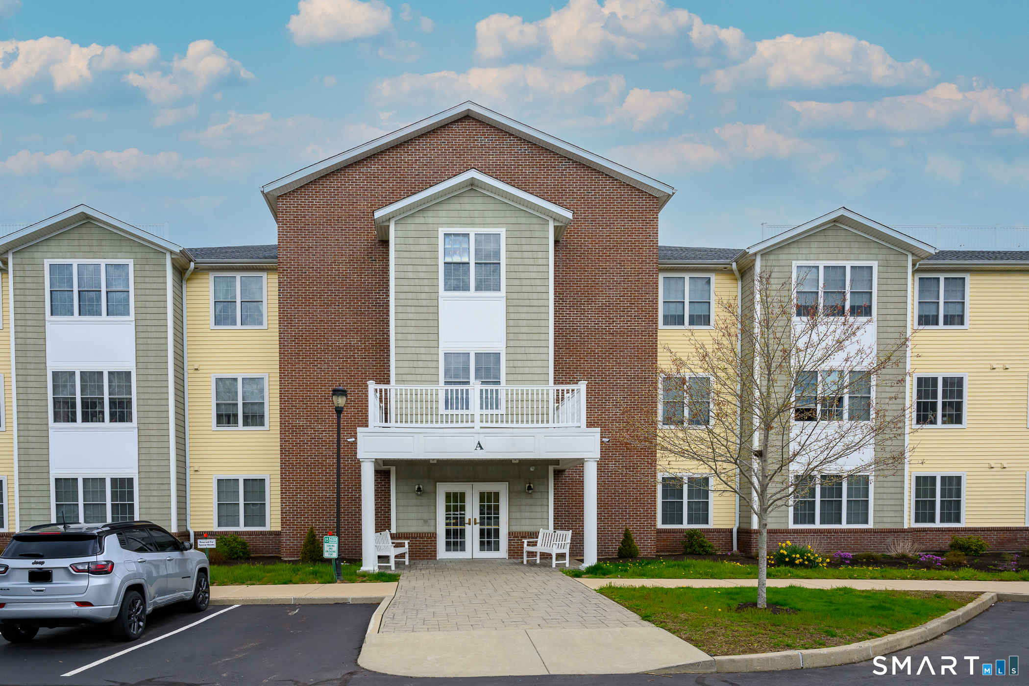 2590 Gold Star Highway Groton CT 06355