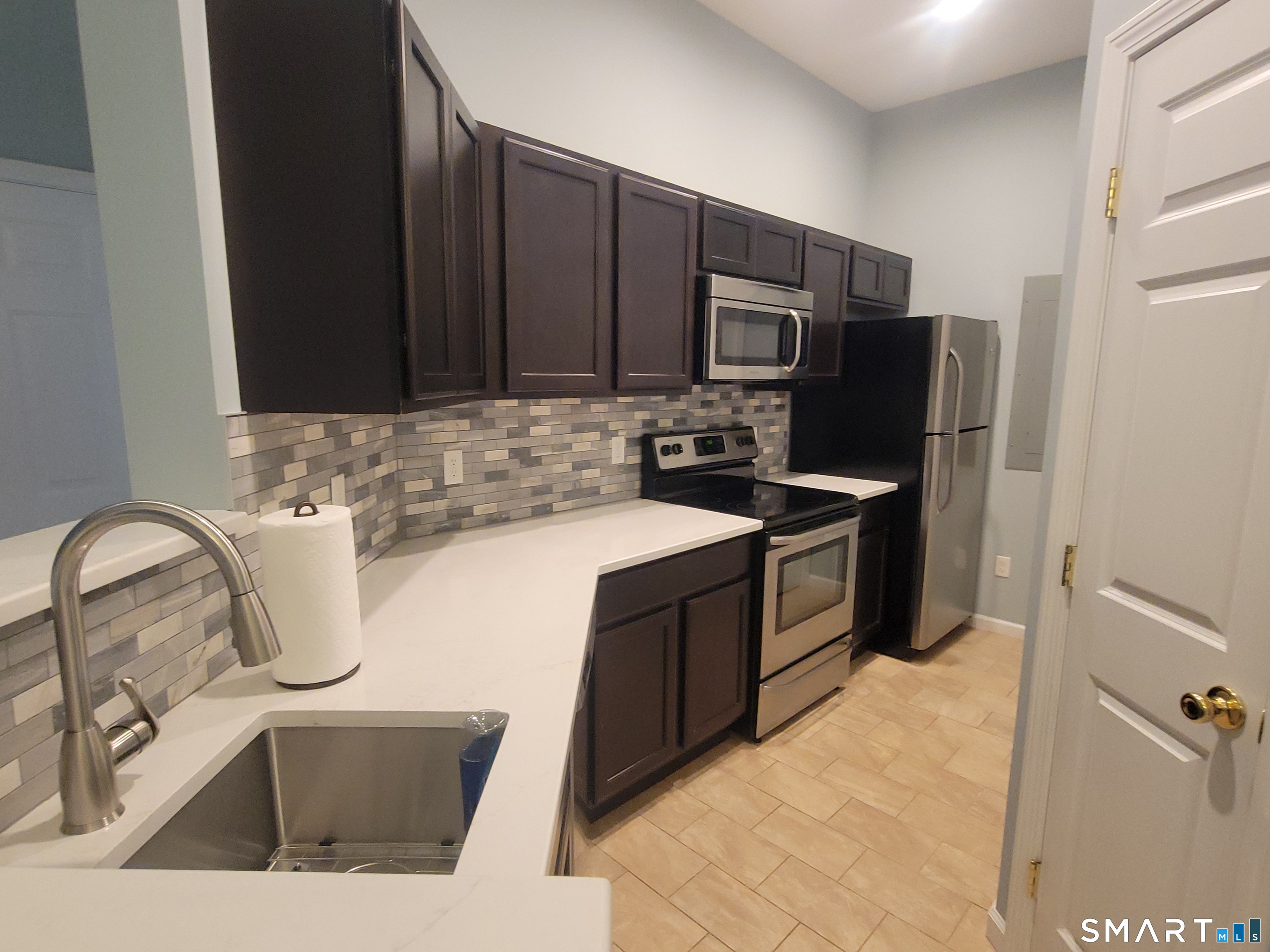 131 Carriage Crossing Lane Middletown CT 06457