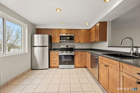29 Midway Drive Cromwell CT 06416