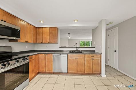 29 Midway Drive Cromwell CT 06416