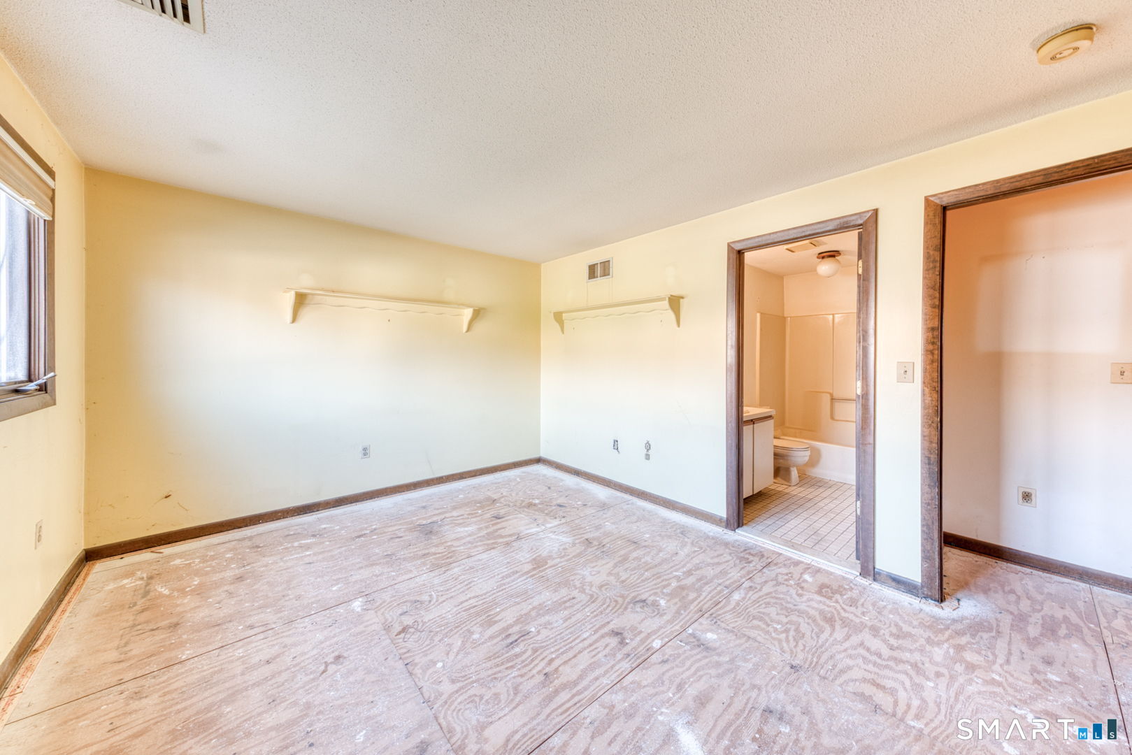 124 Skyview Drive Cromwell CT 06416
