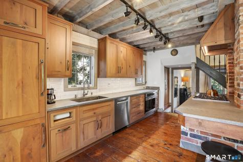 36 Catoonah Street Ridgefield CT 06877