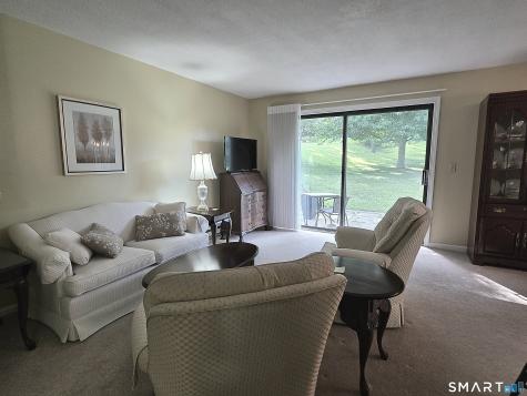 24 Heritage Village Southbury CT 06488