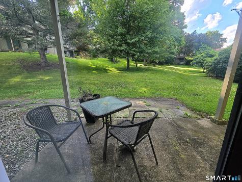 24 Heritage Village Southbury CT 06488