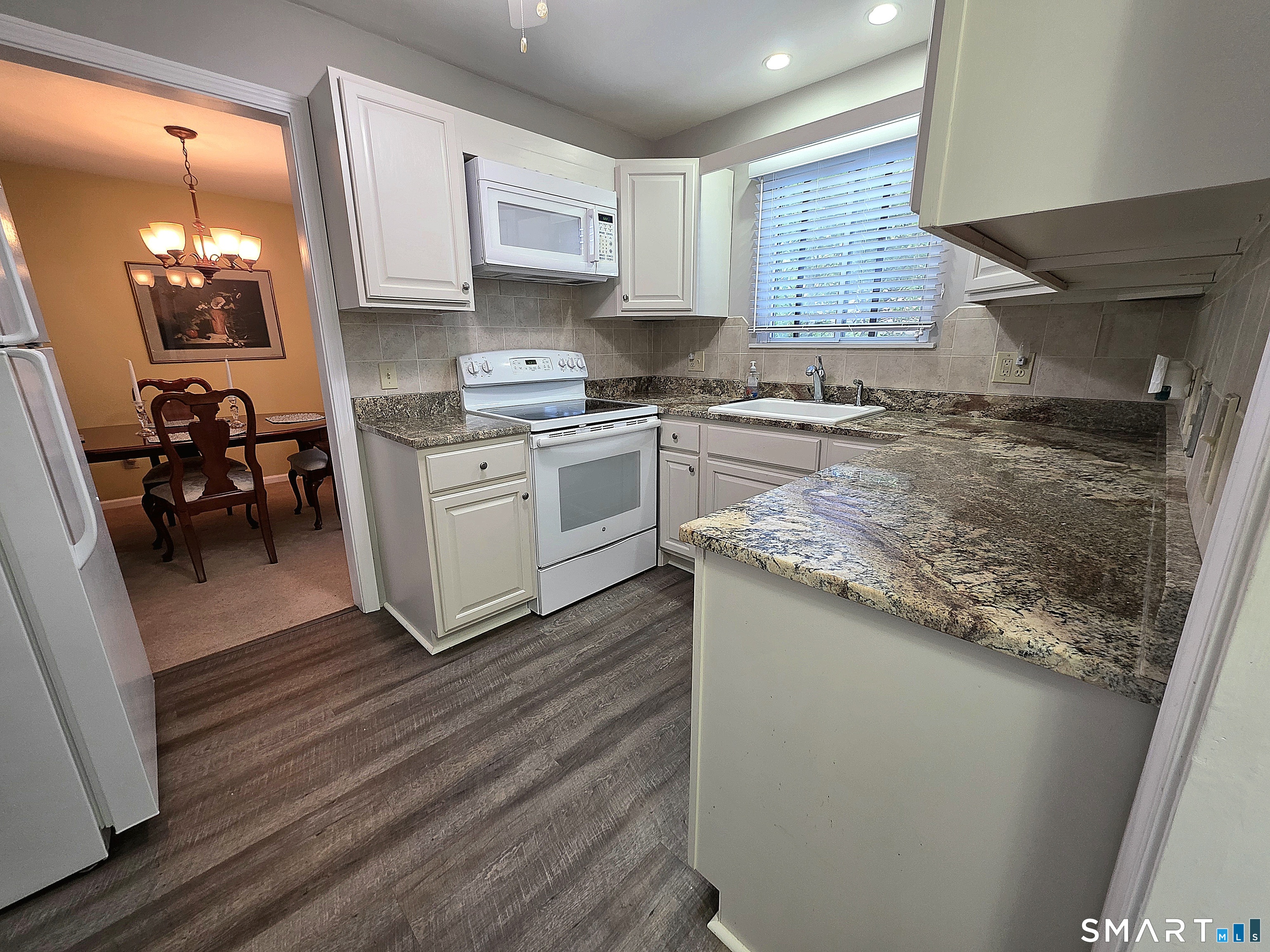 24 Heritage Village Southbury CT 06488