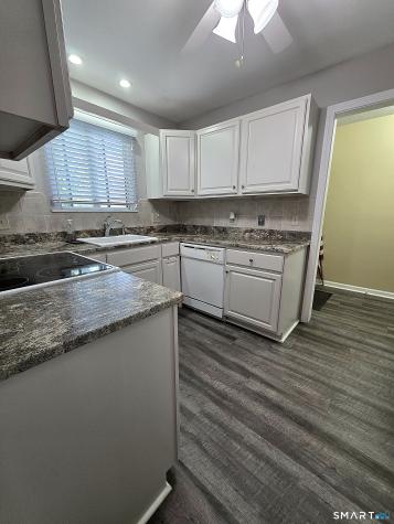 24 Heritage Village Southbury CT 06488