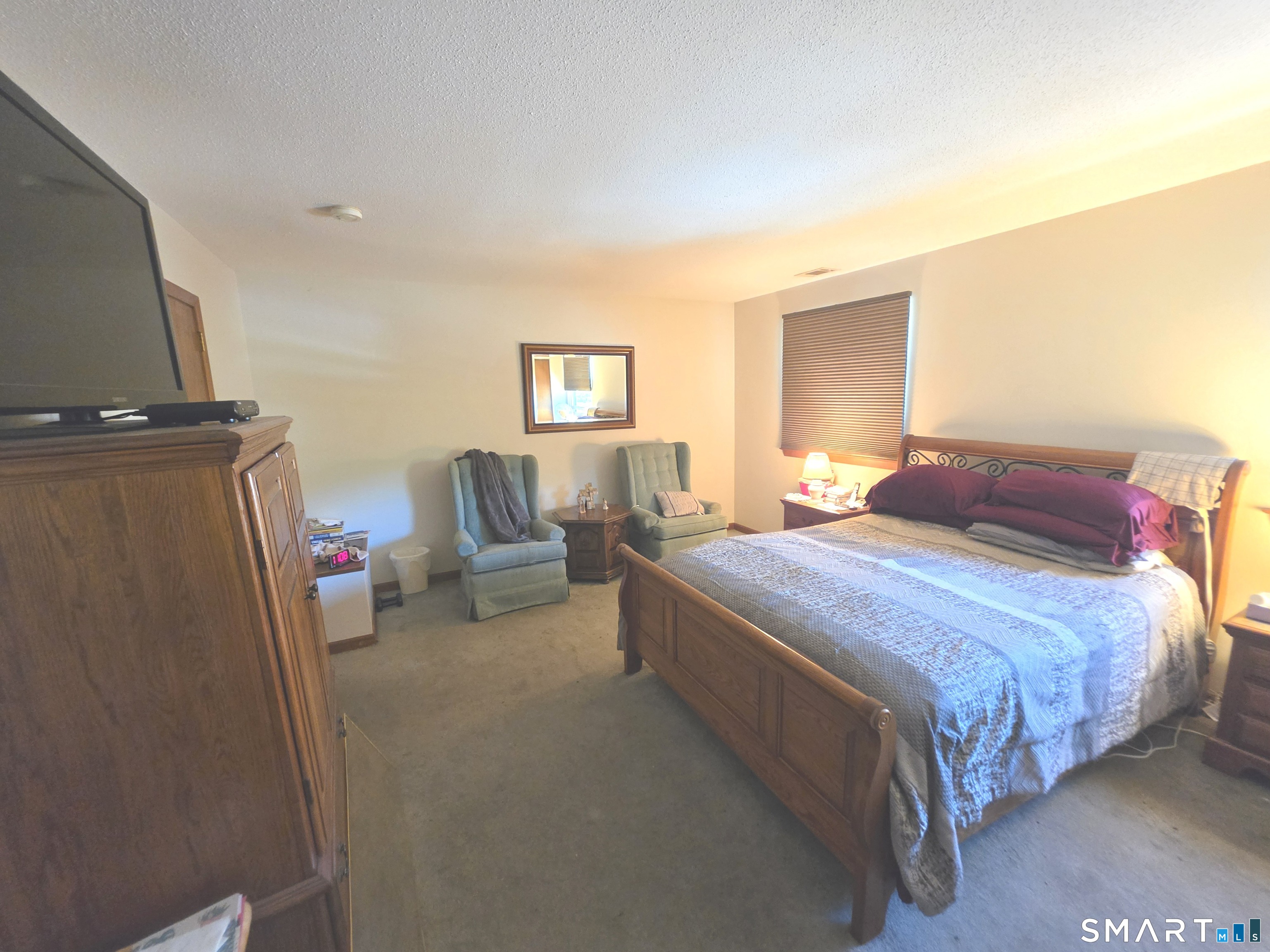 25 Robin Brook Drive Newington CT 06111