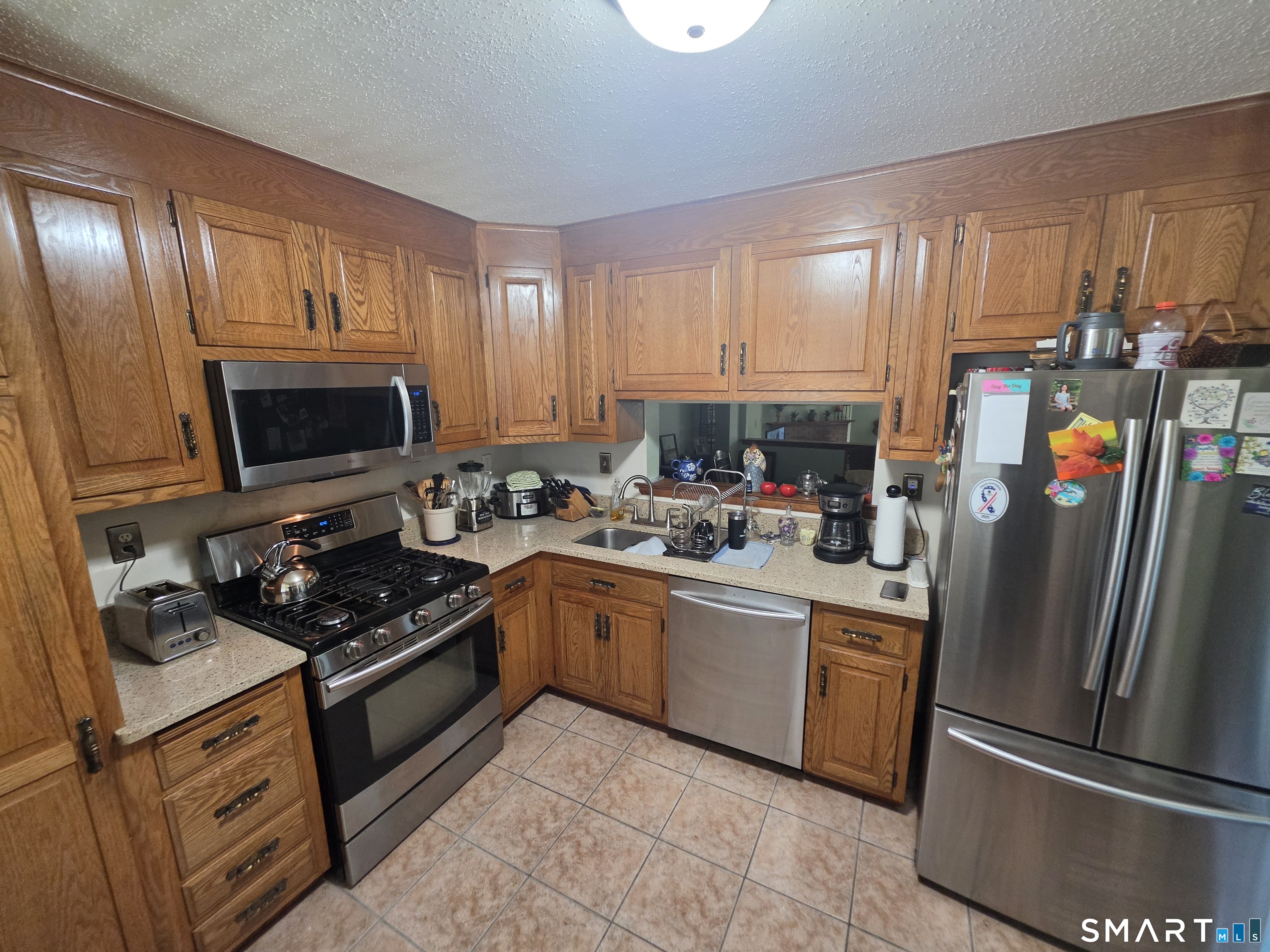 25 Robin Brook Drive Newington CT 06111