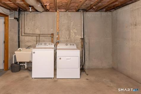 10 Runnymede Lane Madison CT 06443