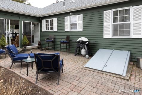 10 Runnymede Lane Madison CT 06443