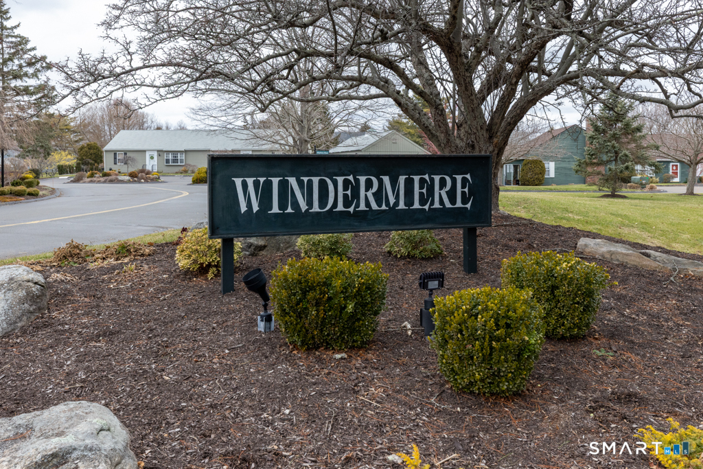 10 Runnymede Lane Madison CT 06443
