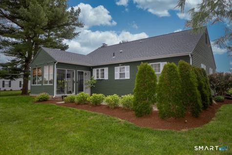10 Runnymede Lane Madison CT 06443
