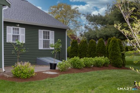 10 Runnymede Lane Madison CT 06443