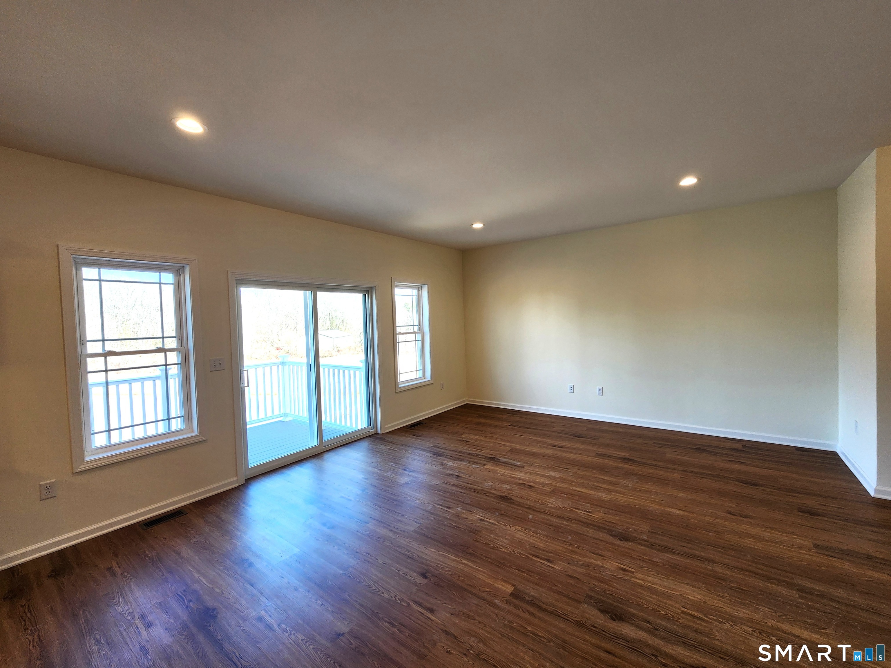 100 Mulholland Way North Haven CT 06473