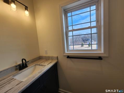 100 Mulholland Way North Haven CT 06473