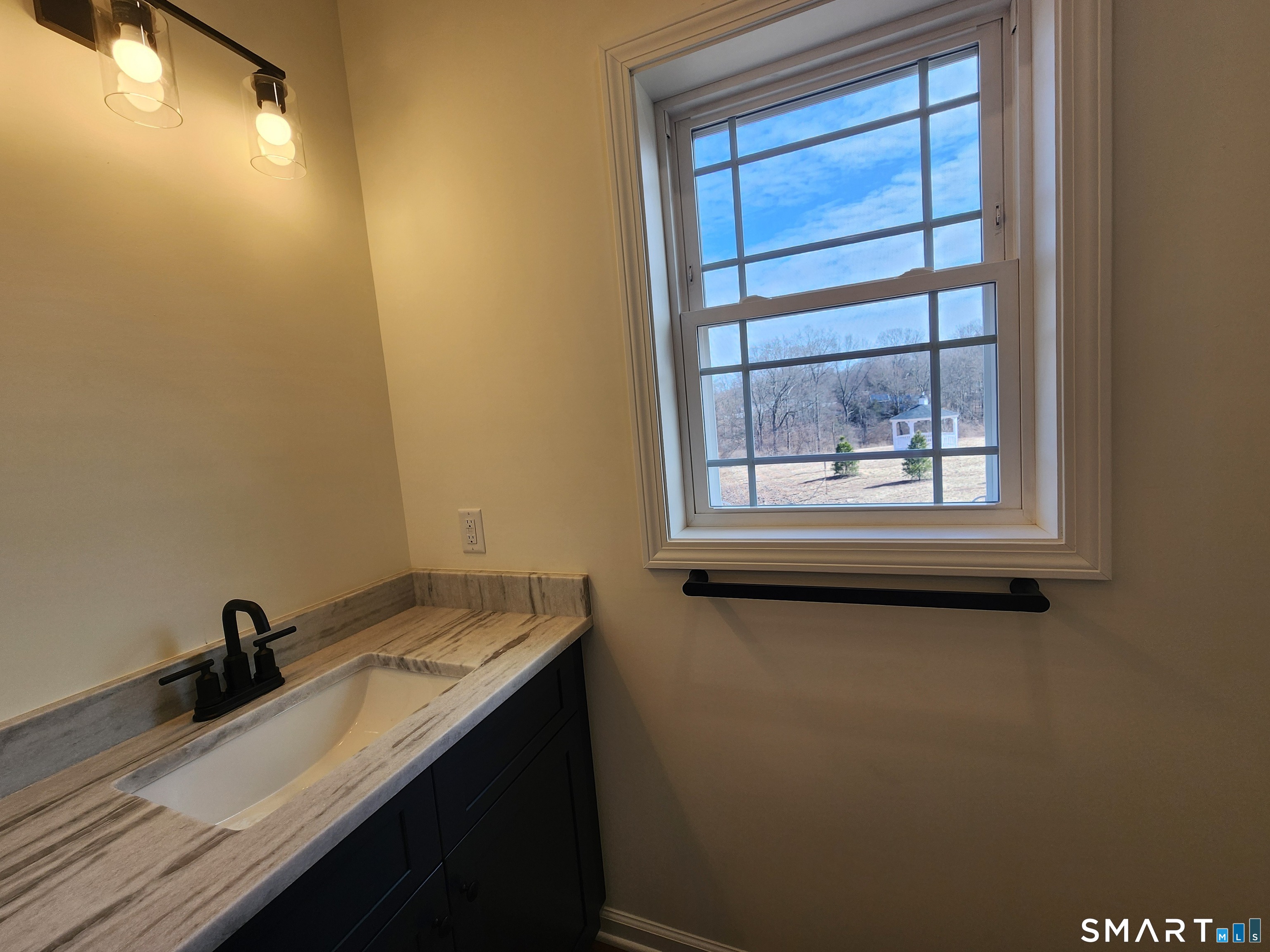 100 Mulholland Way North Haven CT 06473