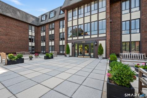 779 Prospect Avenue West Hartford CT 06117