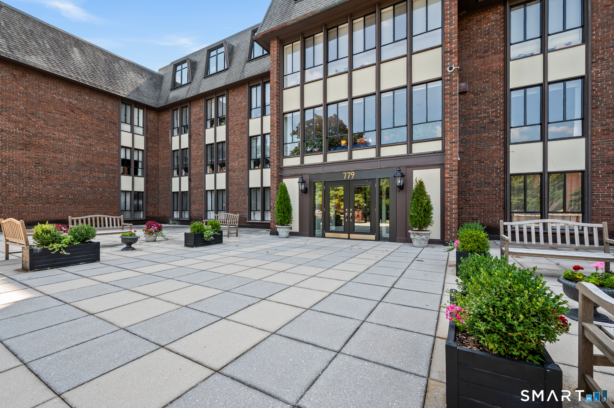 779 Prospect Avenue West Hartford CT 06117