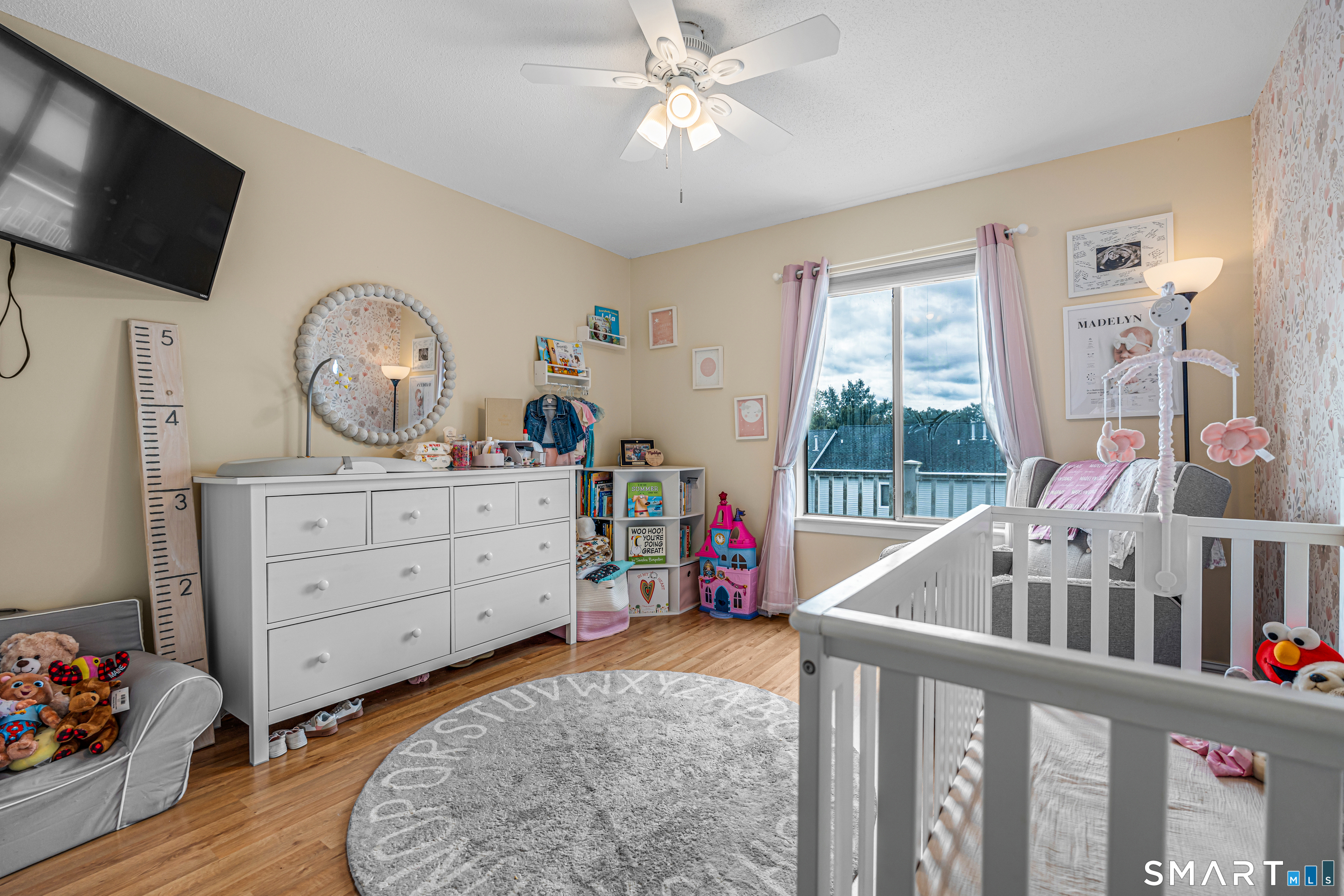 75 Staffordshire Commons Drive Wallingford CT 06492